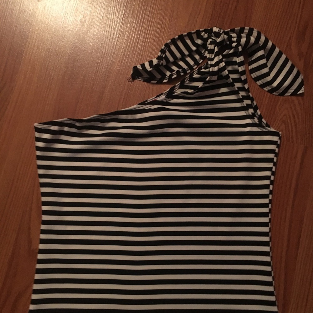 Venus Crop Top